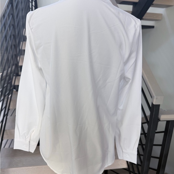 New Classic White Women's Button-Up Shirt size S - Picture 6 of 6